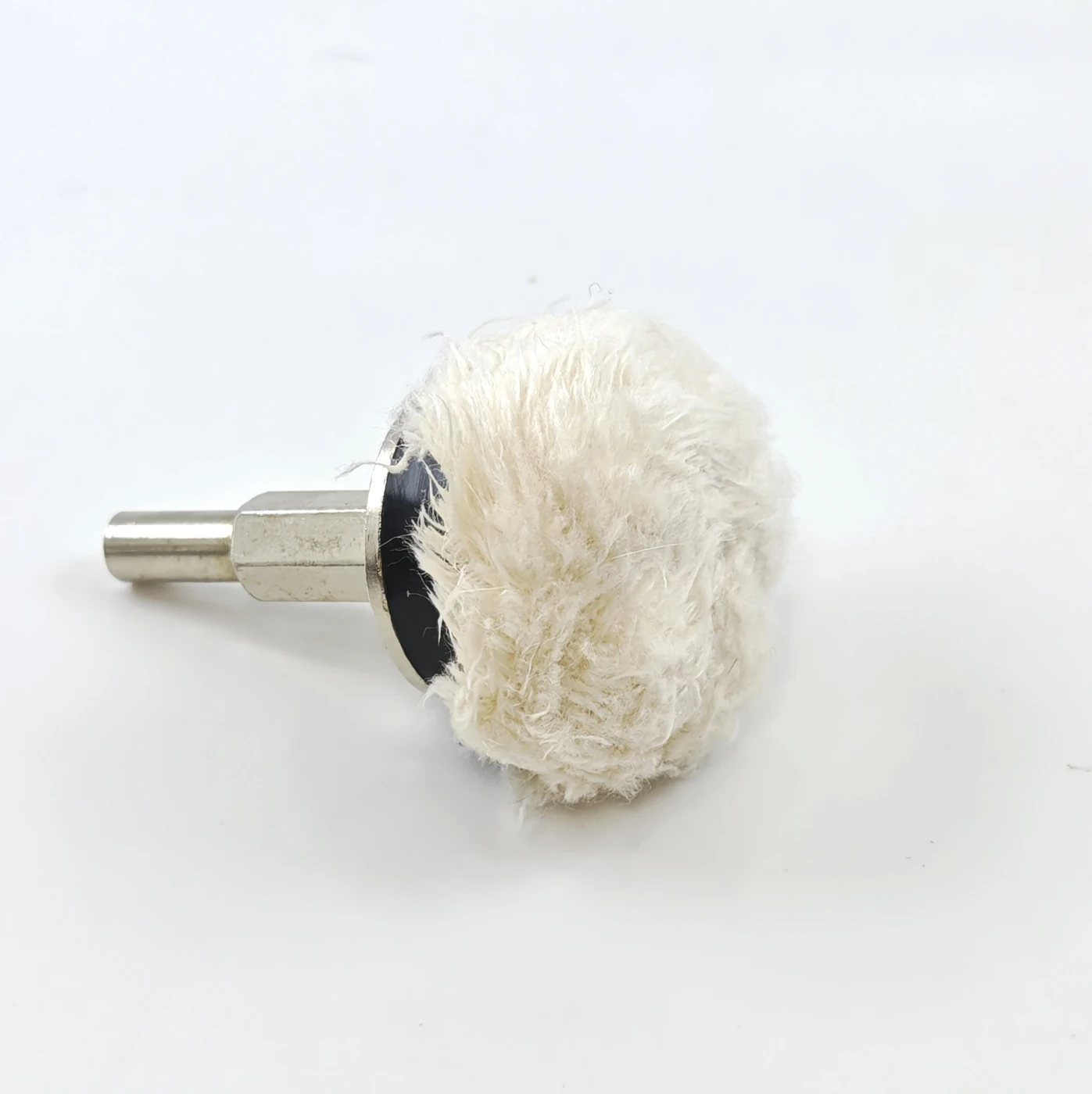 Mounted jewelry buffing wheel